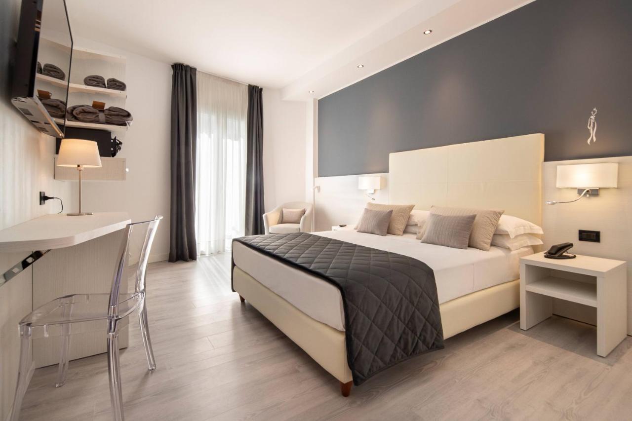 Hotel Sayonara Lido di Jesolo Esterno foto