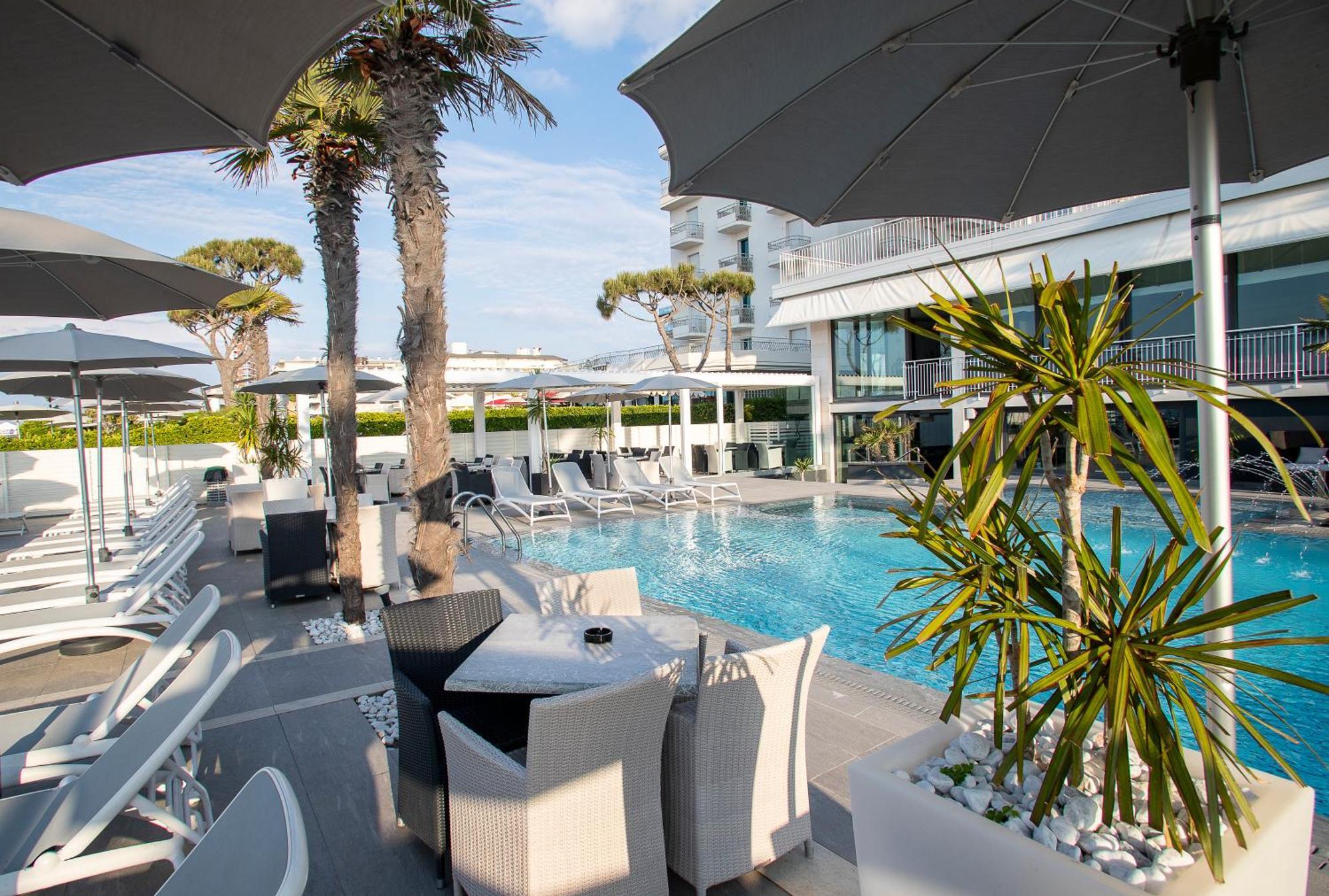 Hotel Sayonara Lido di Jesolo Esterno foto