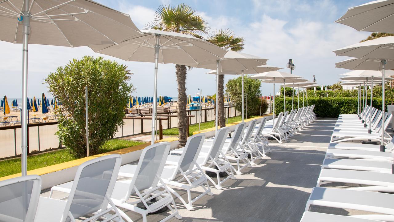 Hotel Sayonara Lido di Jesolo Esterno foto