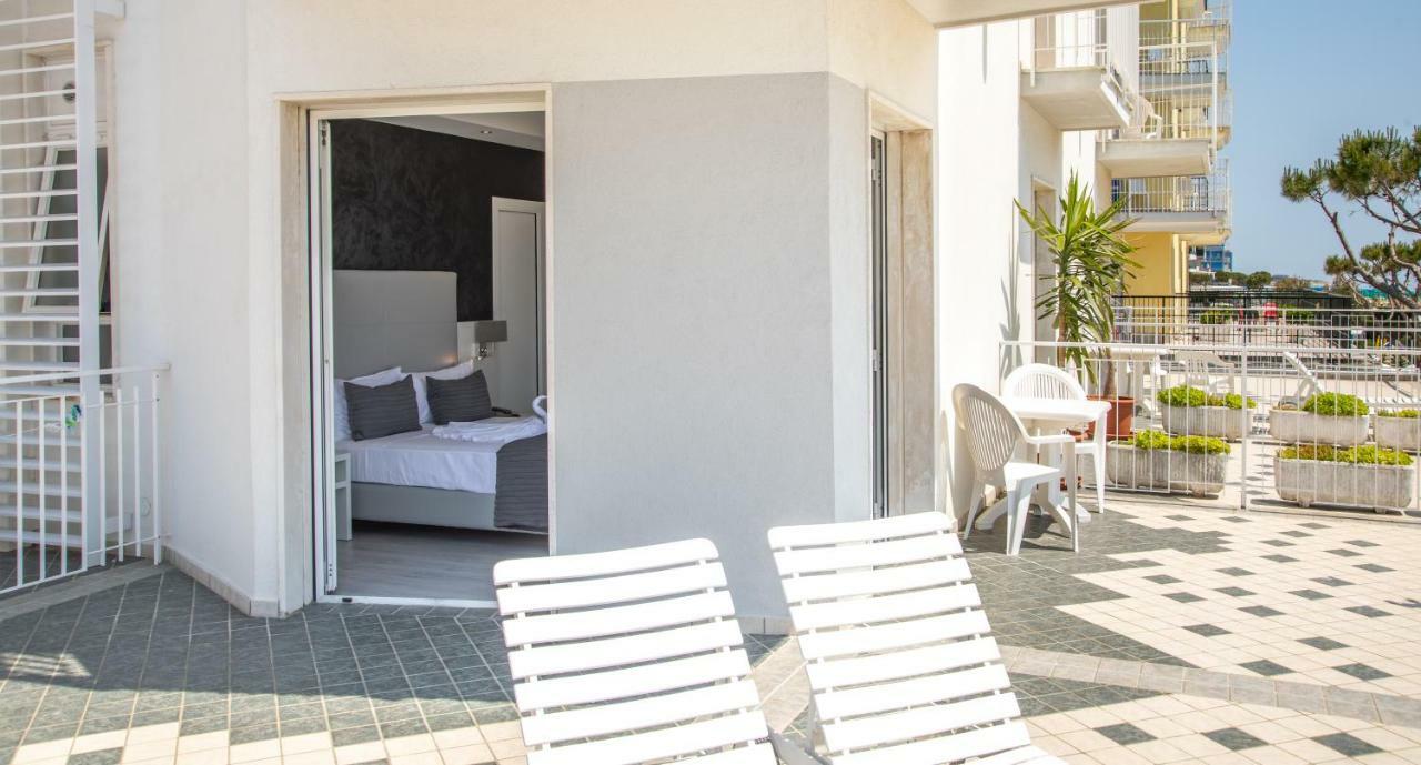 Hotel Sayonara Lido di Jesolo Esterno foto